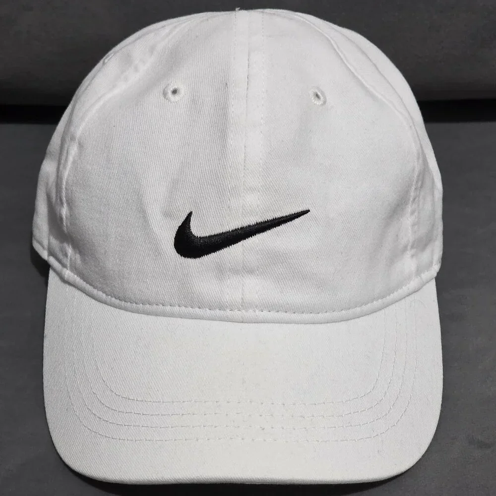 Nike Boys/Child 4-7 Hat Adjustable Cap – Excellent Used Condition
